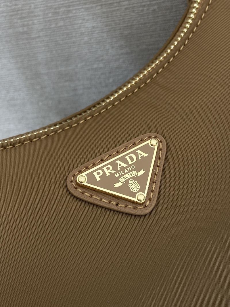 Pra*a hobo bags